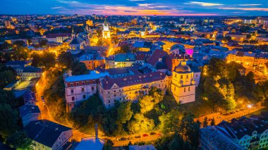 Eski Lublin, Poland.IMAGE kasabasının günbatımı manzarası.