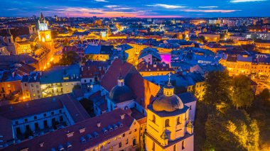 Eski Lublin, Poland.IMAGE kasabasının günbatımı manzarası.