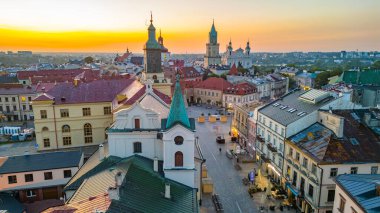 Lublin, Poland.IMAGE 'deki Krakow kapısının gündoğumu panoraması
