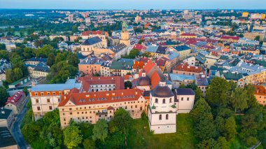 Eski Lublin, Poland.IMAGE kasabasının günbatımı manzarası.