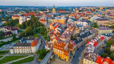 Eski Lublin, Poland.IMAGE kasabasının günbatımı manzarası.