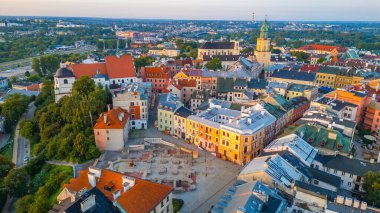 Eski Lublin, Poland.IMAGE kasabasının günbatımı manzarası.