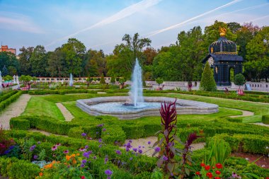 Bialystok, Poland.IMAGE 'daki Branicki Sarayı' nın gündoğumu manzarası