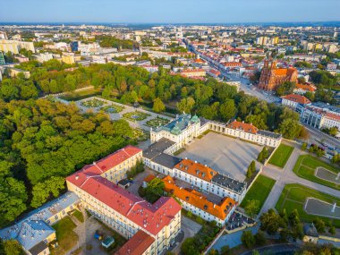 Bialystok, Poland.IMAGE Branicki sarayının gün doğumu manzarası