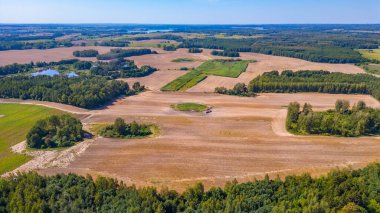 Poland.IMAGE 'deki Masurian bölgesinin tarım manzarası