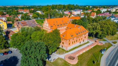 Poland.IMAGE 'deki Ketrzyn kalesinde yaz günü.