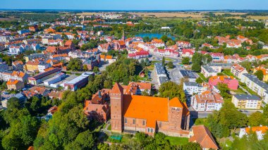 Polonya şehri Ketrzyn.IMAGE Panorama Manzarası