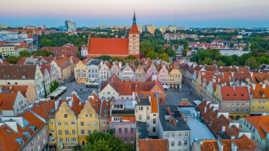 Poland.IMAGE 'de Olsztyn' in günbatımı manzarası