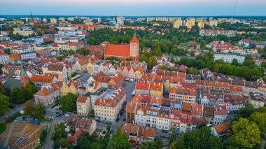Poland.IMAGE 'de Olsztyn' in günbatımı manzarası