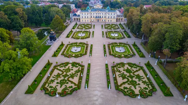 Bialystok, Poland.IMAGE Branicki sarayının gün doğumu manzarası
