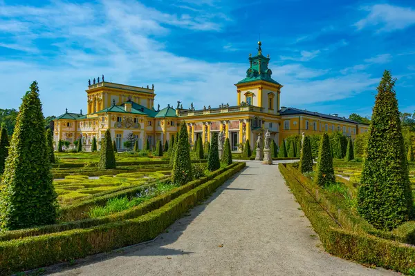 Varşova, Poland.IMAGE Wilanow Sarayı 'nda yaz günü.