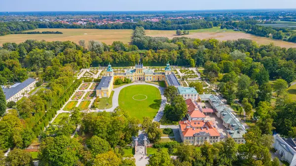 Varşova, Poland.IMAGE 'deki Wilanow Sarayı Panorama Manzarası