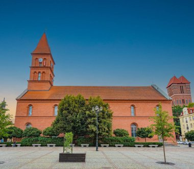 Torun 'daki Kutsal Üçleme Kilisesi, Poland.IMAGE