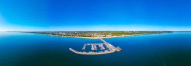 Sopot, Poland.IMAGE 'deki iskele ve marina manzarası