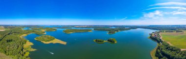 Poland.IMAGE 'deki Masurian göllerinin panorama görüntüsü