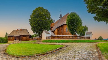 Blizne 'deki All Saints Kilisesi, Poland.IMAGE