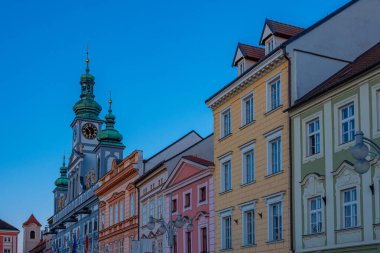 Çek Cumhuriyeti, Ceske Budejovice 'deki ana meydanın cephesi.