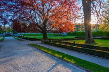 Çek Cumhuriyeti 'ndeki Cesky Krumlov şatosu parkı.