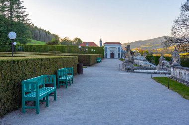 Çek Cumhuriyeti 'ndeki Cesky Krumlov şatosu parkı.