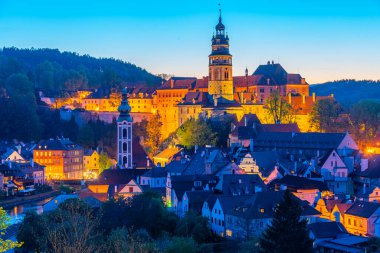 Cesky Krumlov şatosu ve Saint Jost kilisesi, Çek Cumhuriyeti.