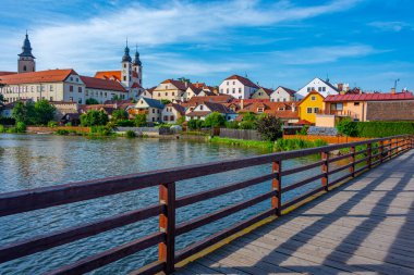Çek Cumhuriyeti 'ndeki Telc kalesinin yansıması.