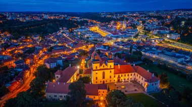 Çek Cumhuriyeti 'nde Trebic' in günbatımı manzarası.