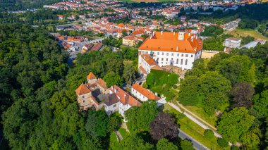 Namest nad Oslavou kalesinin panorama manzarası, Çek Cumhuriyeti.