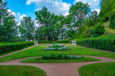 Çek Cumhuriyeti 'ndeki Namest Nad Oslavou kalesine park et.