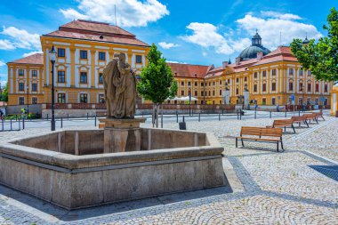 Namesti Miru Jaromerice nad Rokytnou, Çek Cumhuriyeti. IMAGE