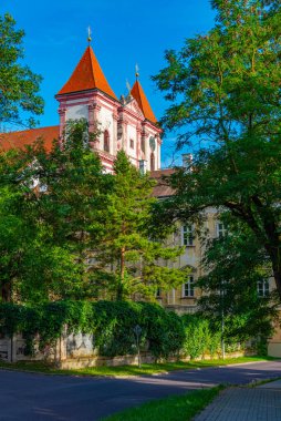 Çek Cumhuriyeti, Znojmo 'daki Louka Manastırı.