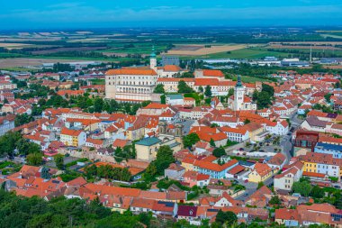 Çek Cumhuriyeti 'nden Mikulov' un hava manzarası.