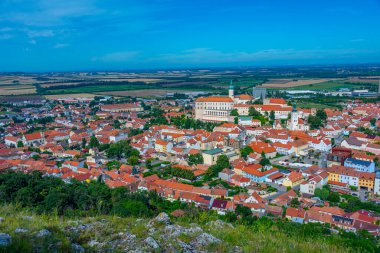 Çek Cumhuriyeti 'nden Mikulov' un hava manzarası.