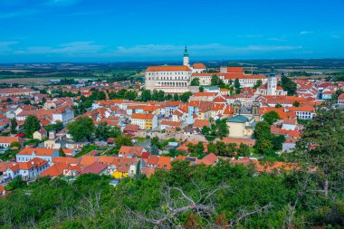 Çek Cumhuriyeti 'nden Mikulov' un hava manzarası.