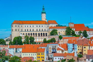 Çek Cumhuriyeti 'nden Mikulov' un hava manzarası.