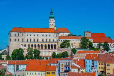 Çek Cumhuriyeti 'nden Mikulov' un hava manzarası.