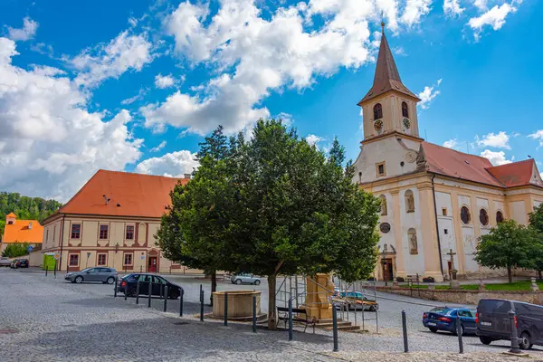 Çek Cumhuriyeti Namest Nad Oslavou 'daki kutsal haç kilisesi.
