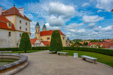 Çek Cumhuriyeti Valtice Şatosu 'nda yaz günü.