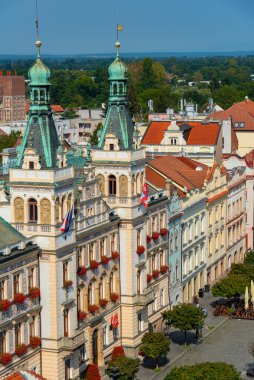 Çek Cumhuriyeti, Pardubice 'deki Pernstynske Namesti' de tarihi belediye binası.