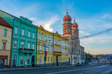 Çek Cumhuriyeti 'nin Pilsen kentindeki Büyük Sinagog' un Gündoğumu.