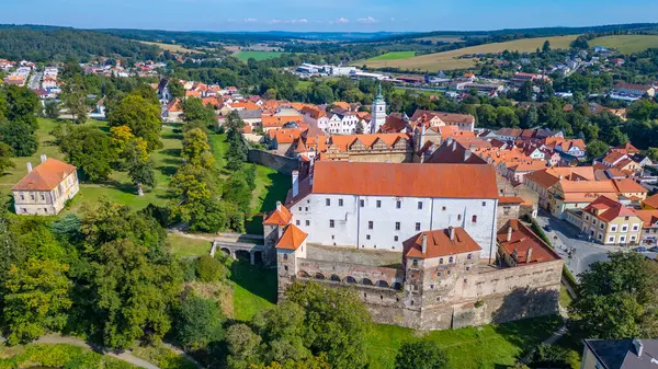 Horsovsky Tyn 'in Çek Cumhuriyeti' ndeki Panorama görüşü.