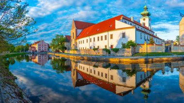 Malse 'nin Riverside' ı Ceske Budejovice, Çek Cumhuriyeti 'nden geçiyor.