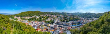 Çek Cumhuriyeti 'nde Karlovy Vary' nin hava görüntüsü.