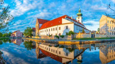 Malse 'nin Riverside' ı Ceske Budejovice, Çek Cumhuriyeti 'nden geçiyor.