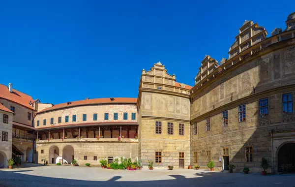 Çek Cumhuriyeti 'ndeki Horsovsky Tyn kalesi.