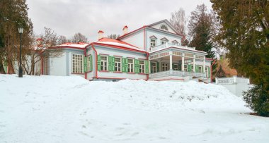 Abramtsevo. Sergiyevo-Posadsky Bölgesi. Moskova Oblastı. Rusya - 22 Şubat 2014 - Devlet Müzesi-Rezerv Abramtsevo 'nun Malikânesi