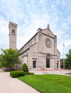 Kanton. Ohio mu? ABD - 20 Haziran 2025 - St. Joseph Katolik Kilisesi. 1902 'de yapılmış.