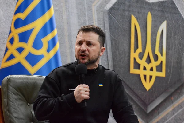 Presidente Ucraniano Volodymyr Zelenskyy Fala Aos Meios Comunicação Durante Uma — Fotografia de Stock