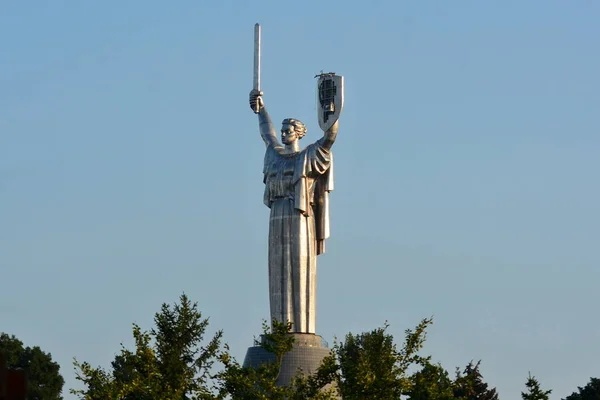 Άποψη Του Μνημείου Motherland Μετά Την Αφαίρεση Του Σοβιετικού Θυρεού — Φωτογραφία Αρχείου