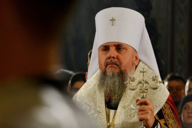Kyiv Metropolitan Epifanius, Ukrayna 'nın başkenti Kyiv' deki St. Michael 's Altın Kubbe Katedrali' nde 24 Aralık 2023 'te düzenlenen Noel namazına katıldı..