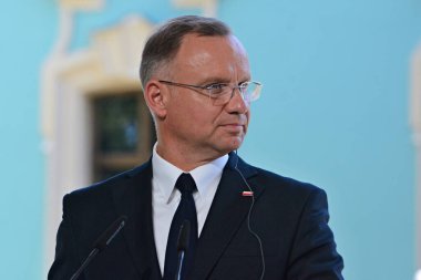 KYIV, UKRAINE - 20240824: Polonya Cumhurbaşkanı Andrzej Duda, Ukrayna 'nın bağımsızlığının 33. yıldönümünde Ukrayna' nın başkenti Kyiv 'de düzenlenen ortak brifinge katıldı..